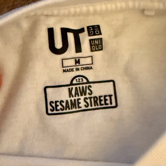 KAWS COOKIE MONSTER TEE - Picture 3 of 3